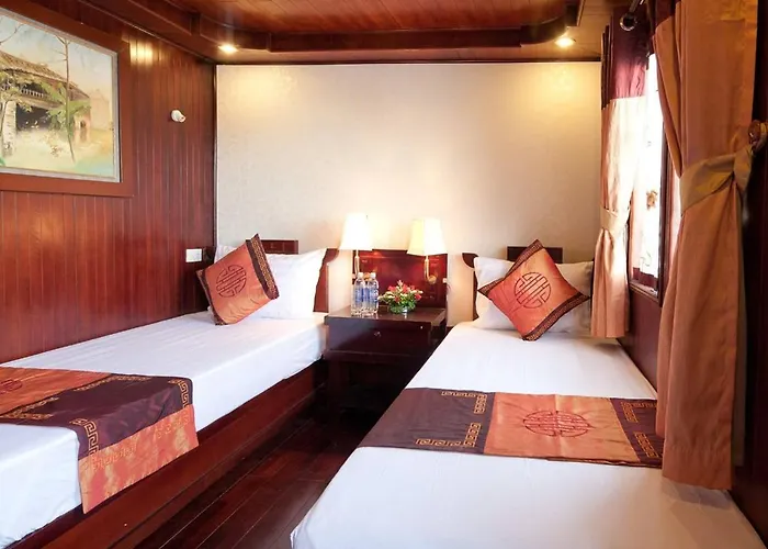 Gasthuis In Boat Ha Long